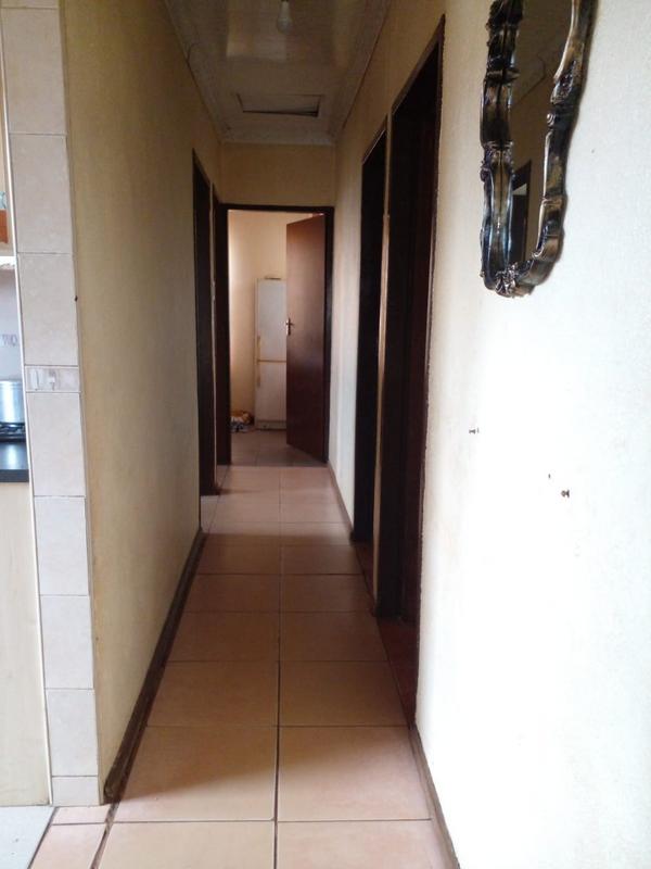 3 Bedroom Property for Sale in Mohlakeng Gauteng