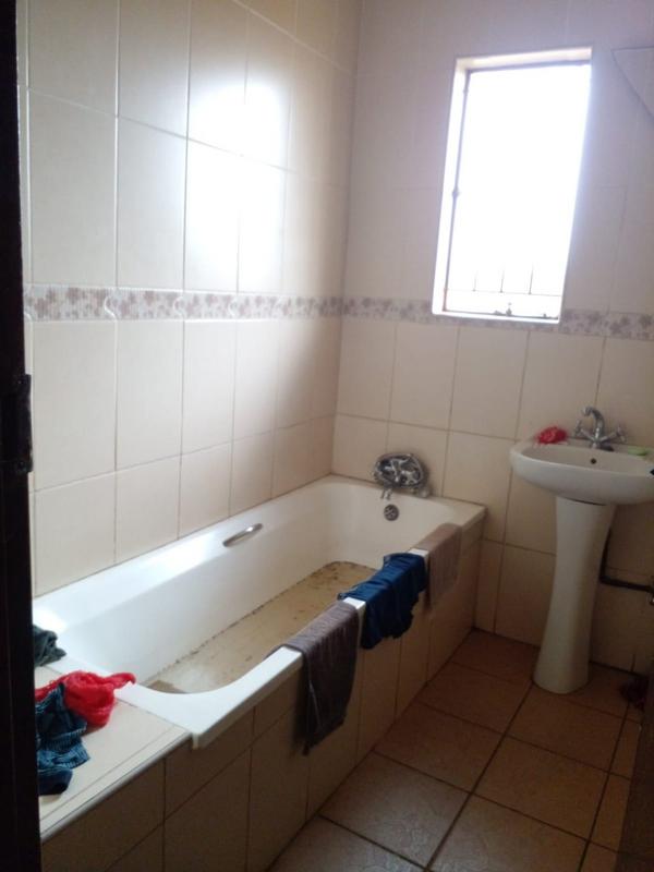 3 Bedroom Property for Sale in Mohlakeng Gauteng