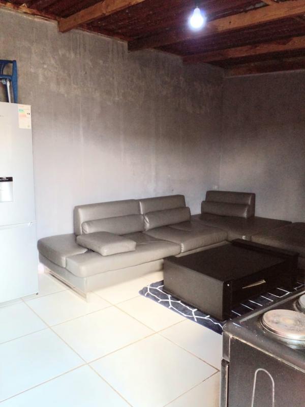 1 Bedroom Property for Sale in Mohlakeng Gauteng