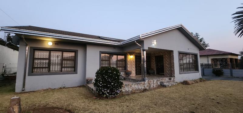 3 Bedroom Property for Sale in Randfontein Central Gauteng