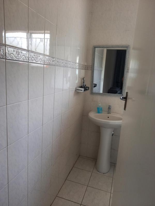 3 Bedroom Property for Sale in Victory Park Gauteng