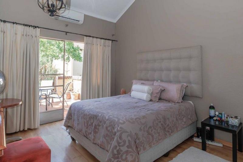 3 Bedroom Property for Sale in Dowerglen Gauteng