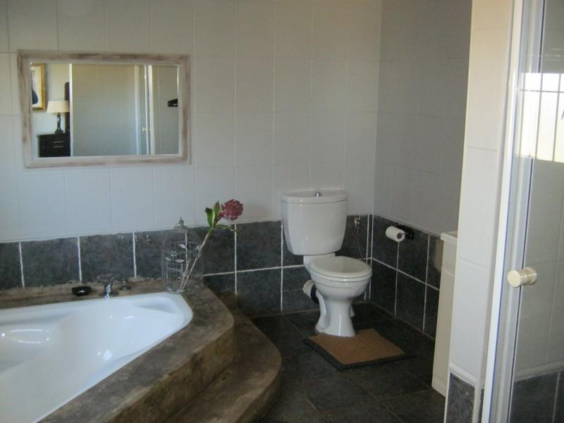 3 Bedroom Property for Sale in Avalonia A H Gauteng