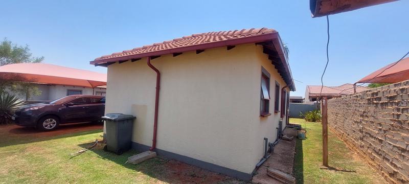 3 Bedroom Property for Sale in The Orchards Gauteng