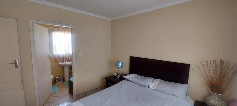 3 Bedroom Property for Sale in The Orchards Gauteng