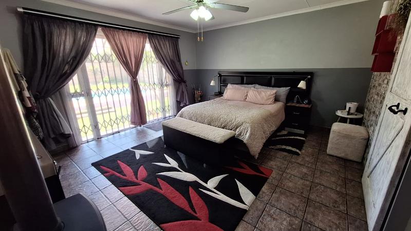 4 Bedroom Property for Sale in Impala Park Gauteng