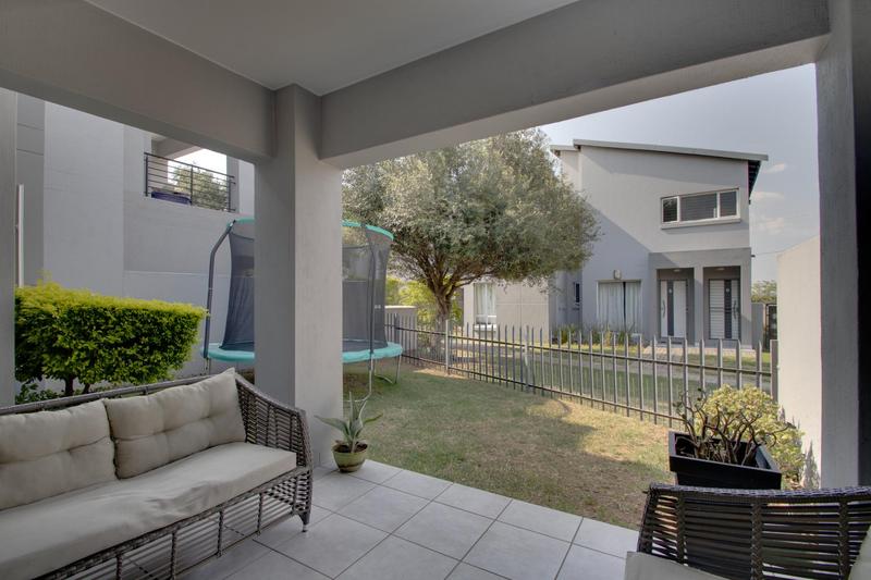 2 Bedroom Property for Sale in Broadacres Gauteng