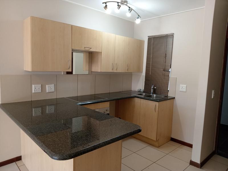 1 Bedroom Property for Sale in Jackal Creek Golf Estate Gauteng