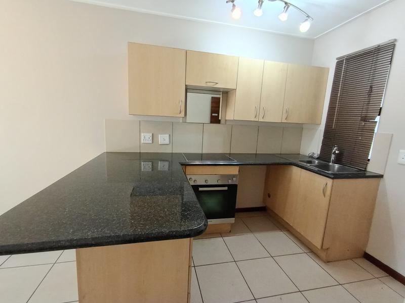 1 Bedroom Property for Sale in Jackal Creek Golf Estate Gauteng