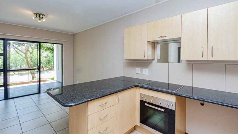 1 Bedroom Property for Sale in Jackal Creek Golf Estate Gauteng