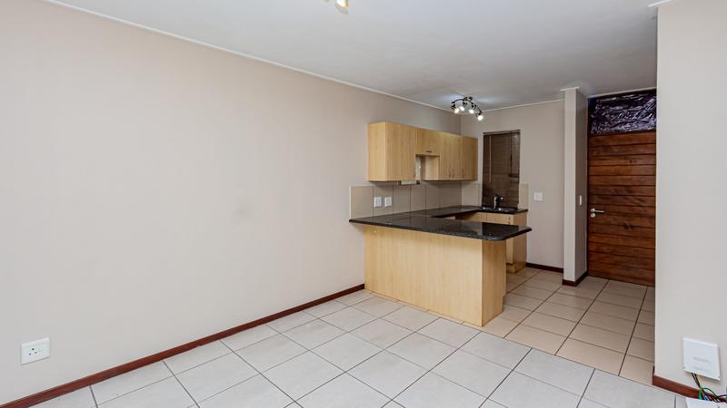 1 Bedroom Property for Sale in Jackal Creek Golf Estate Gauteng