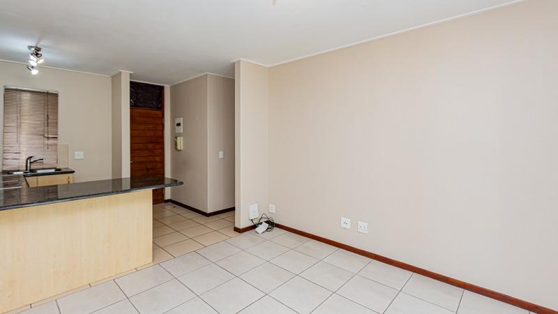 1 Bedroom Property for Sale in Jackal Creek Golf Estate Gauteng