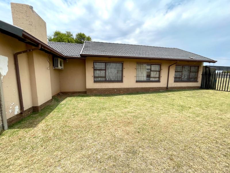 0 Bedroom Property for Sale in Silverfields Gauteng