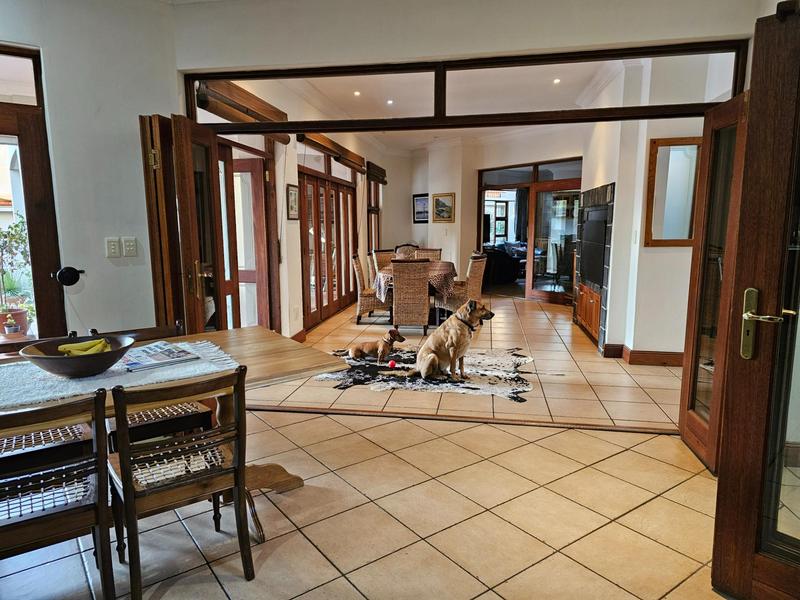 To Let 5 Bedroom Property for Rent in Lynnwood Gauteng