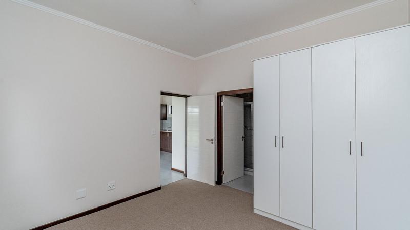 1 Bedroom Property for Sale in Jackal Creek Golf Estate Gauteng