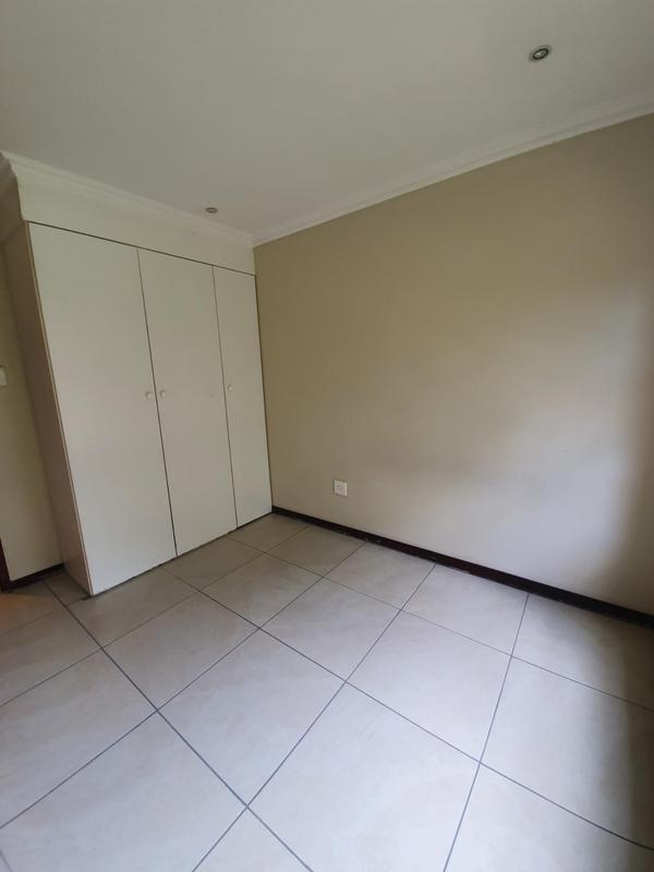 2 Bedroom Property for Sale in Wilro Park Gauteng