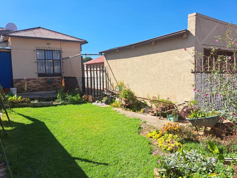 9 Bedroom Property for Sale in Selection Park Gauteng