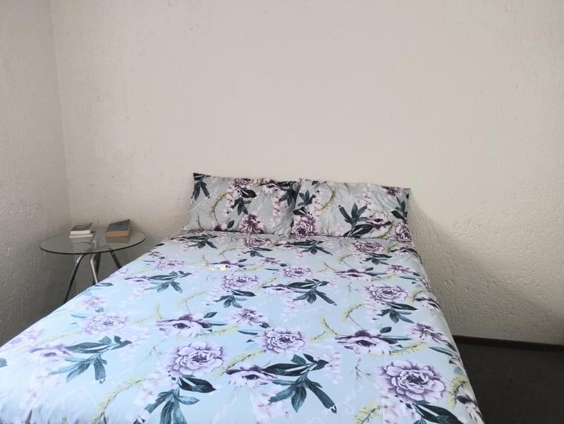 1 Bedroom Property for Sale in New Market Gauteng