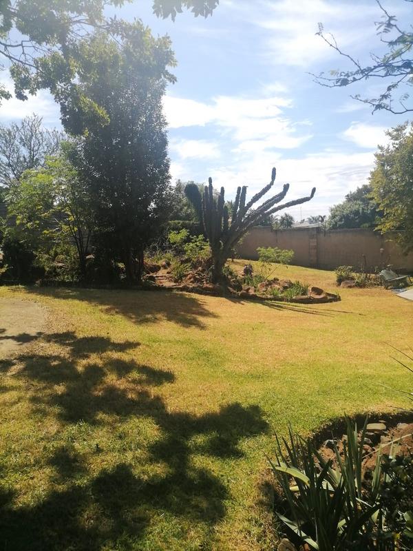 4 Bedroom Property for Sale in Mulbarton Gauteng