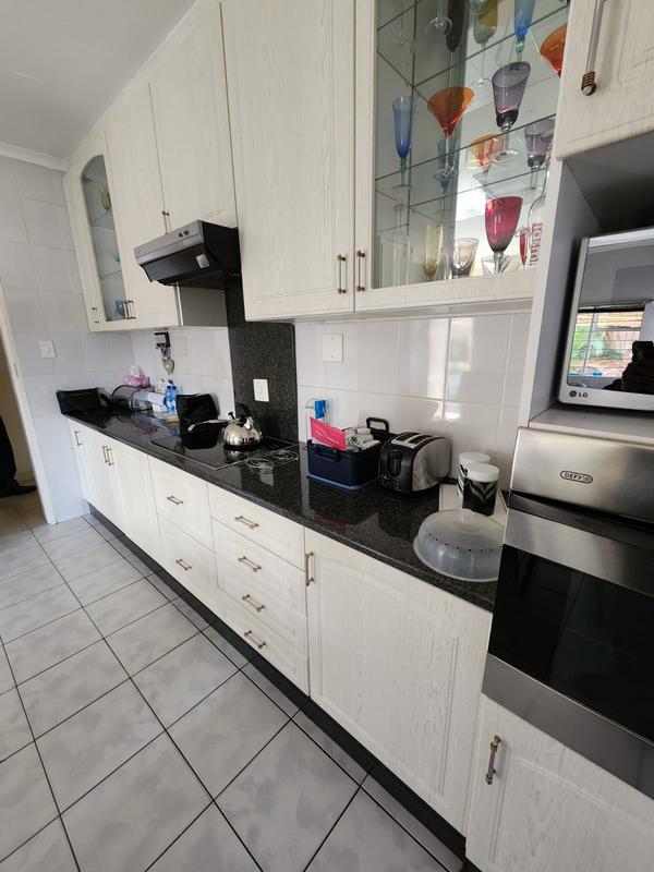 4 Bedroom Property for Sale in Erasmia Gauteng