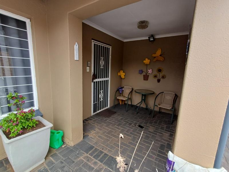 3 Bedroom Property for Sale in Rant En Dal Gauteng