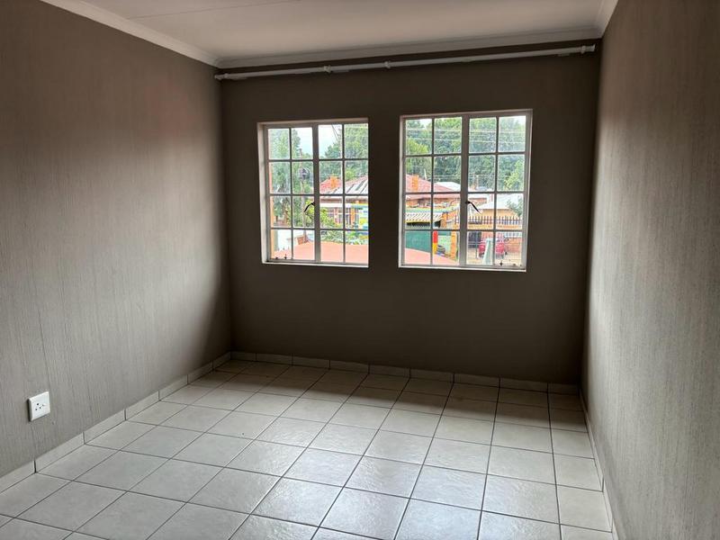 2 Bedroom Property for Sale in Bezuidenhout Valley Gauteng