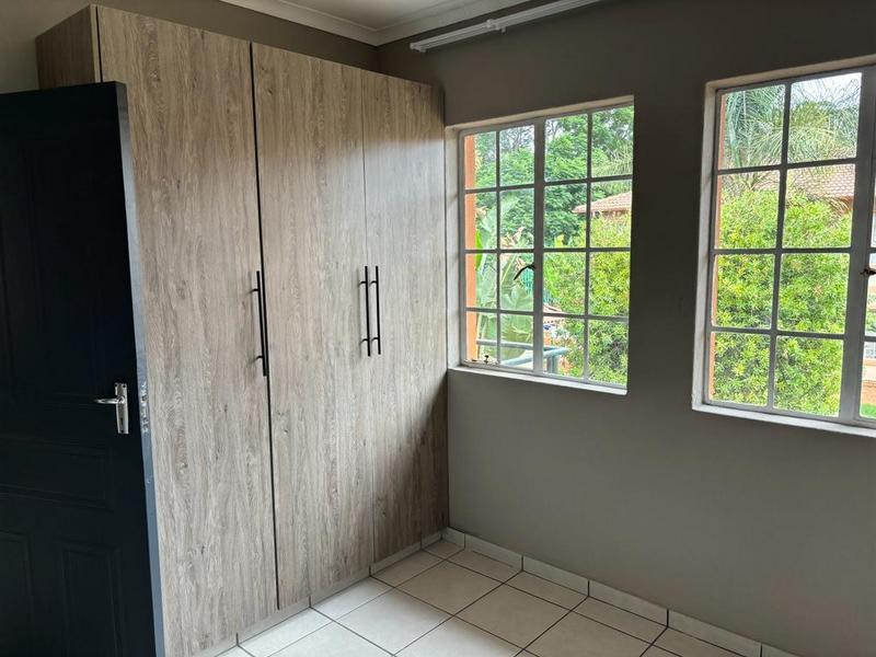 2 Bedroom Property for Sale in Bezuidenhout Valley Gauteng