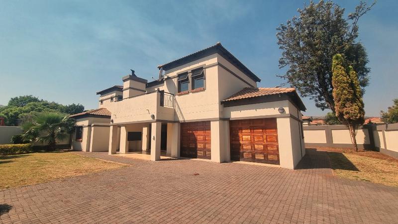 4 Bedroom Property for Sale in Annlin Gauteng