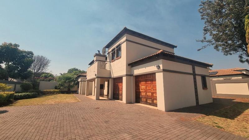 4 Bedroom Property for Sale in Annlin Gauteng