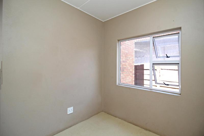 1 Bedroom Property for Sale in Kempton Park Gauteng