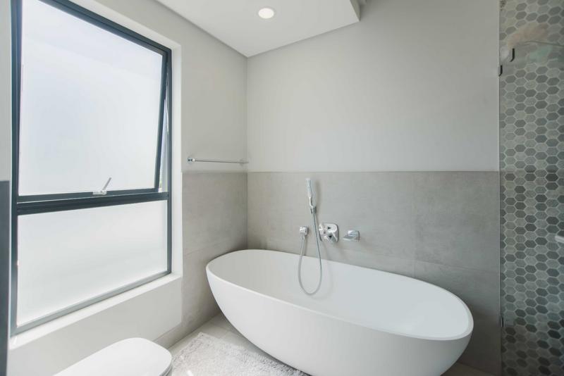 4 Bedroom Property for Sale in Copperleaf Estate Gauteng