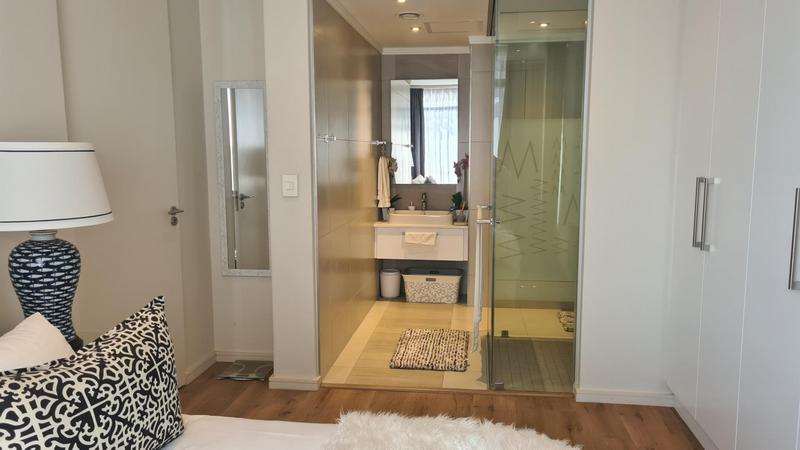 To Let 2 Bedroom Property for Rent in Morningside Gauteng