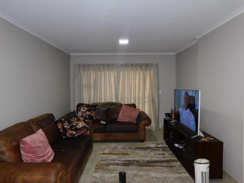 2 Bedroom Property for Sale in Montana Gauteng