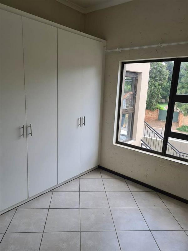 To Let 2 Bedroom Property for Rent in Goedeburg Gauteng