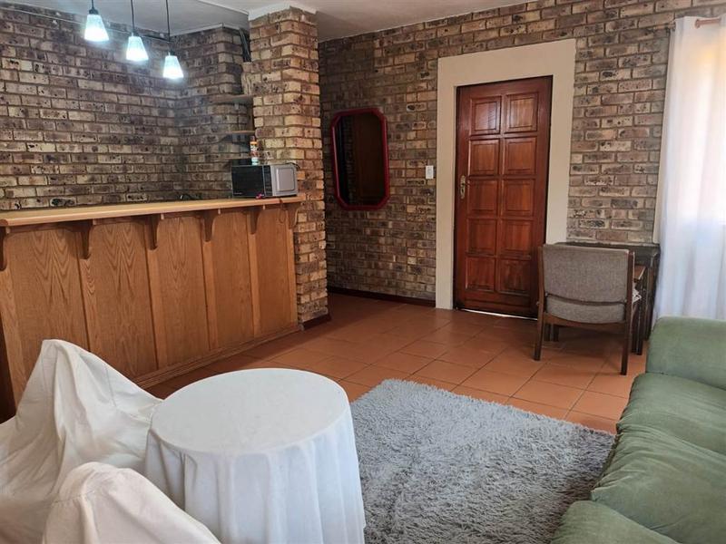 To Let 1 Bedroom Property for Rent in Faerie Glen Gauteng