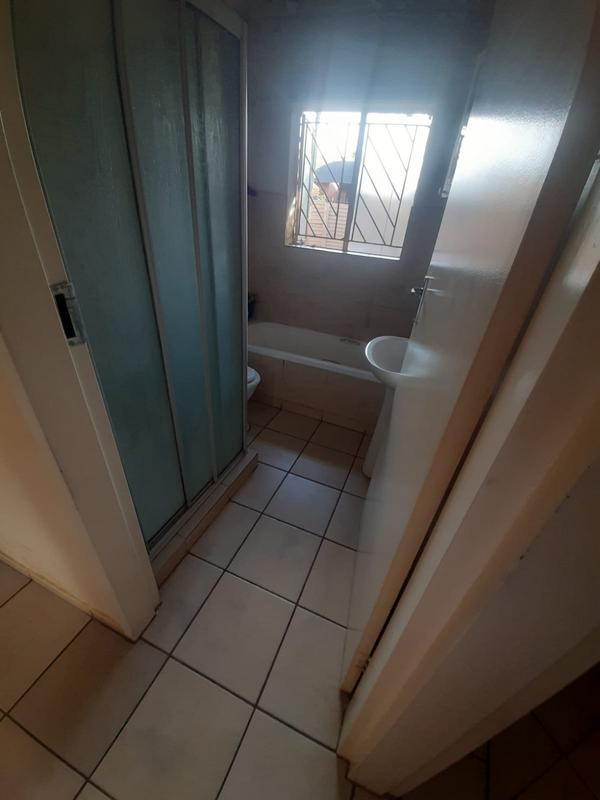 2 Bedroom Property for Sale in Chantelle Gauteng