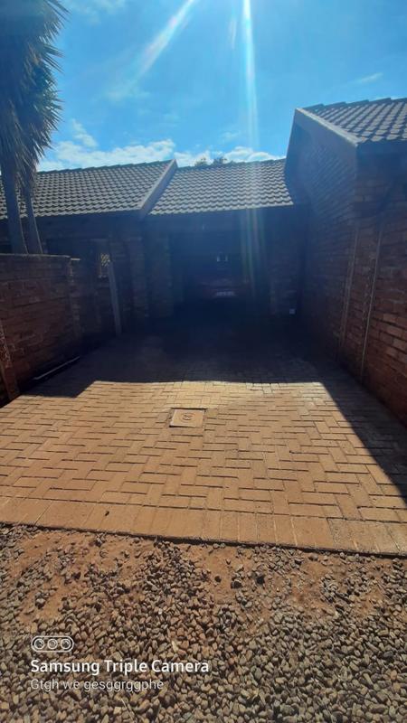 2 Bedroom Property for Sale in Chantelle Gauteng