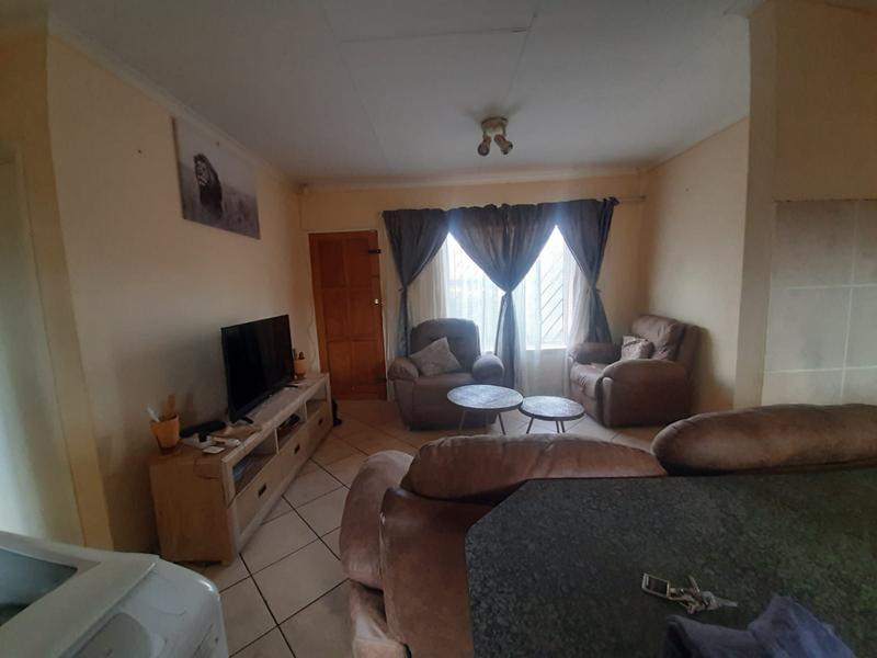 2 Bedroom Property for Sale in Chantelle Gauteng