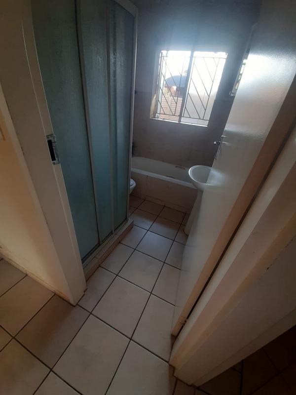 2 Bedroom Property for Sale in Chantelle Gauteng