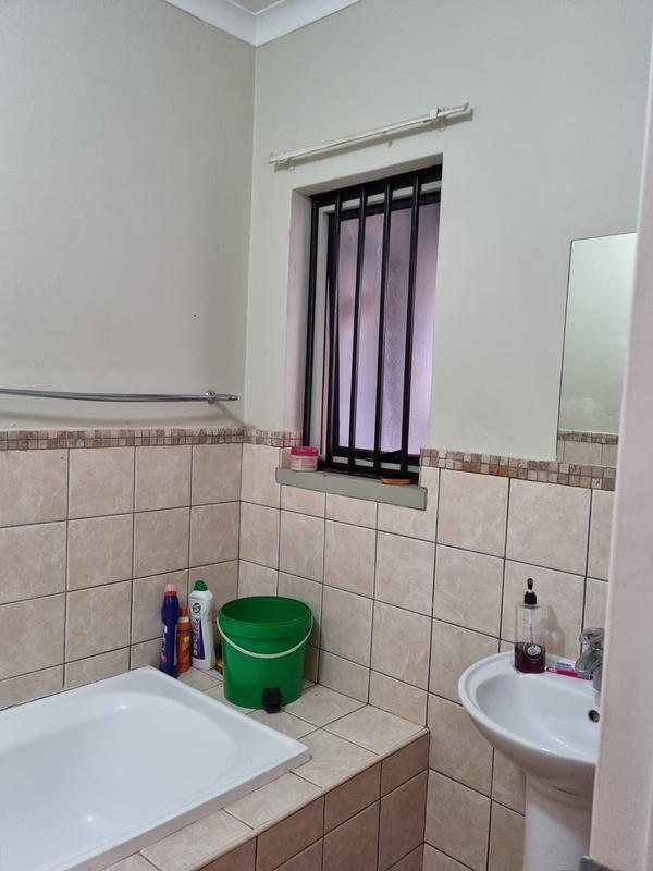 2 Bedroom Property for Sale in Carlswald Gauteng