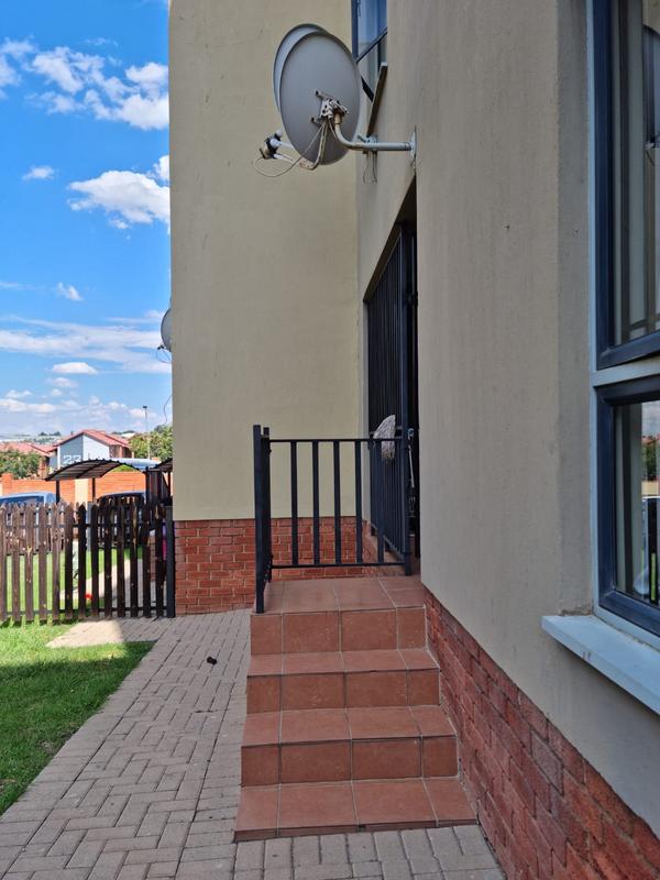 2 Bedroom Property for Sale in Carlswald Gauteng