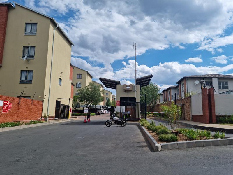 2 Bedroom Property for Sale in Carlswald Gauteng