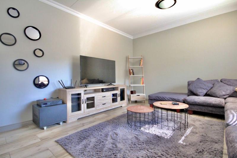 2 Bedroom Property for Sale in Carlswald Gauteng