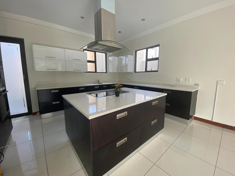 To Let 3 Bedroom Property for Rent in Sandown Gauteng