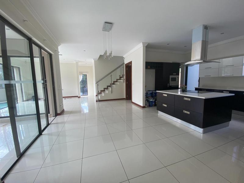 To Let 3 Bedroom Property for Rent in Sandown Gauteng