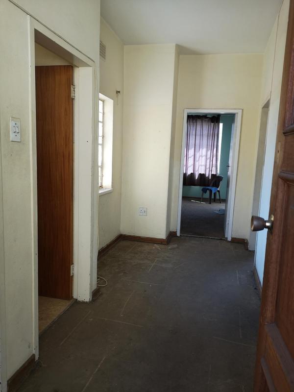 16 Bedroom Property for Sale in Observatory Gauteng