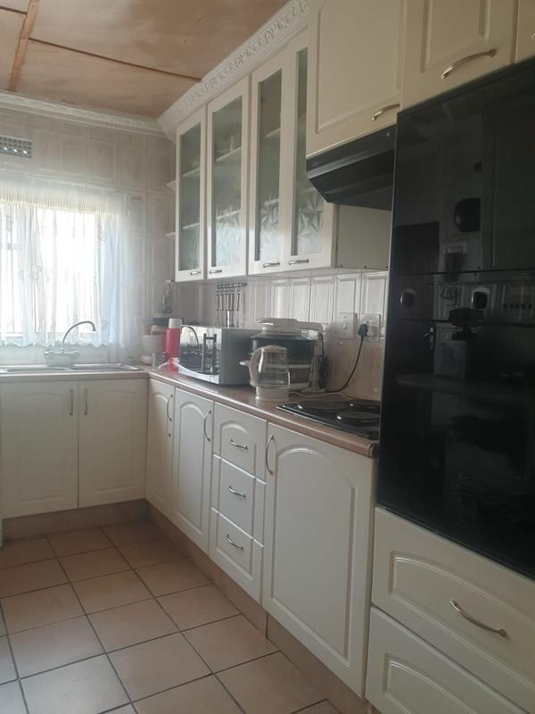 2 Bedroom Property for Sale in Diepkloof Gauteng