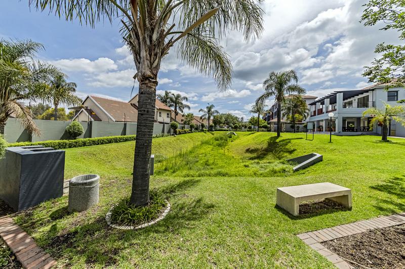 1 Bedroom Property for Sale in Barbeque Downs Gauteng