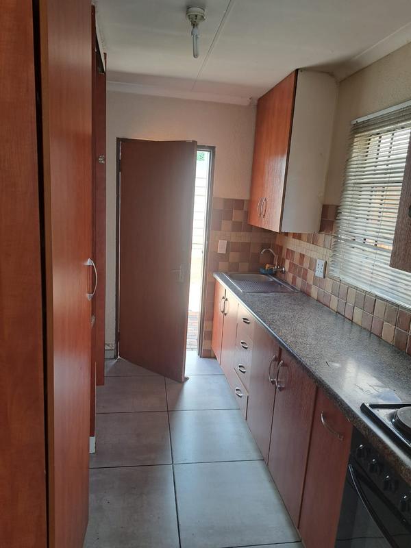 3 Bedroom Property for Sale in Olievenhoutbosch Gauteng