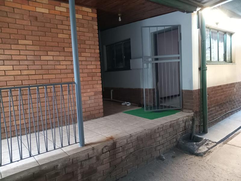 4 Bedroom Property for Sale in Pretoria Gardens Gauteng